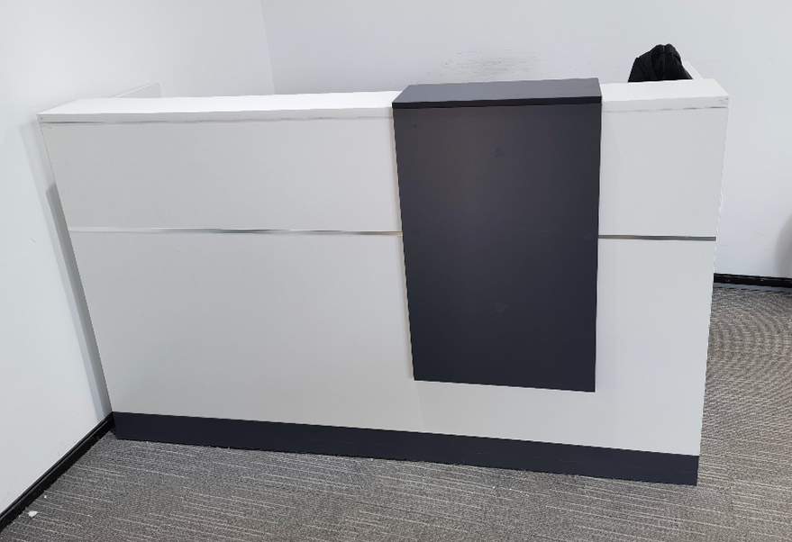 9成新板式前台接待台板式咨询台服务桌办公迎宾桌现代简约收银台吧台